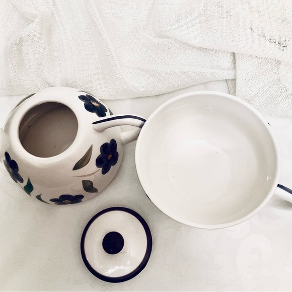 Ceramic Tea for One Teapot & Tea cup, Purple Floral BONUS Tea from Lake Louise - Picture 3 of 7